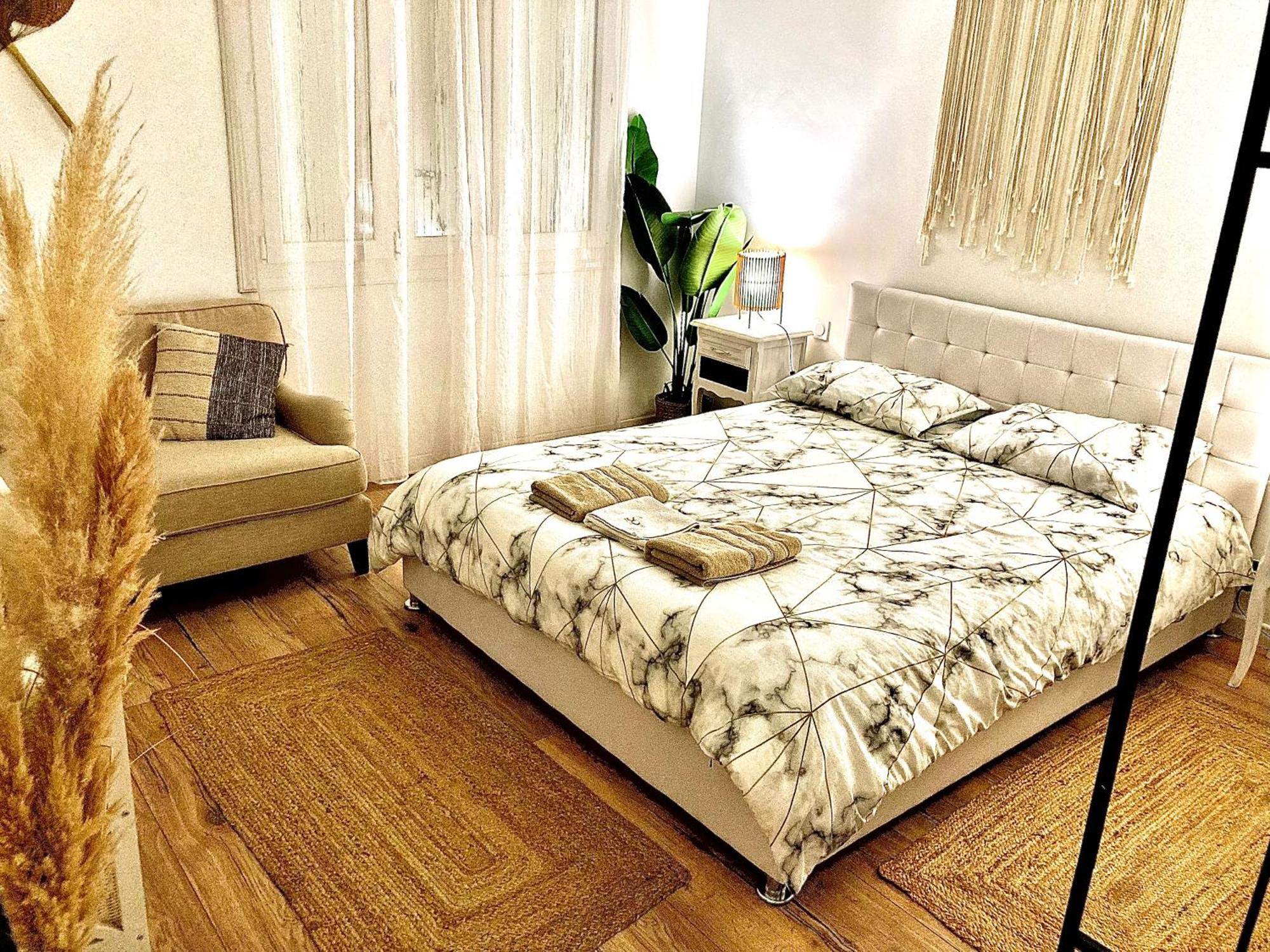 Chambre 1Er Etage Canet-en-Roussillon Buitenkant foto